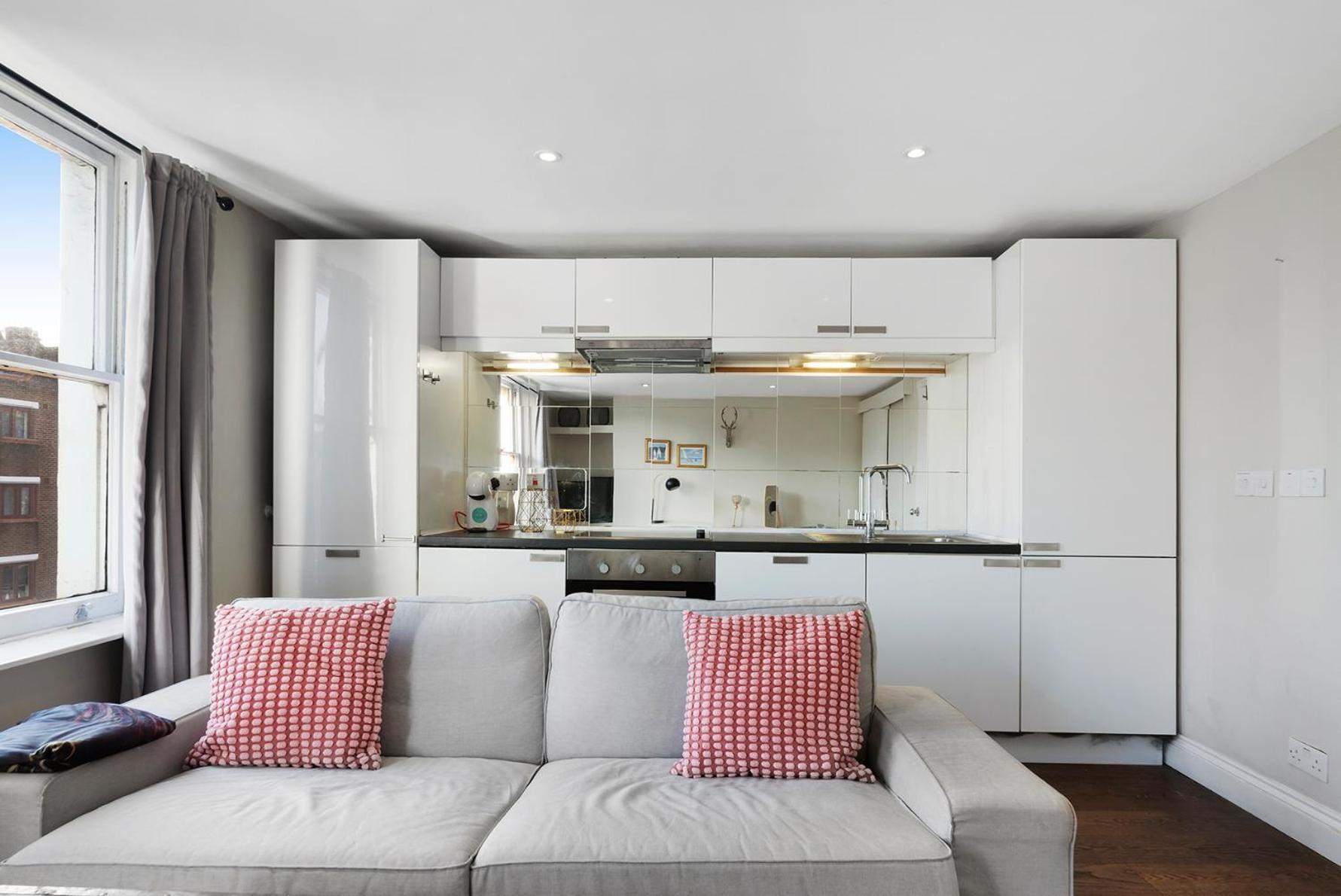 Modernised Apartments 1 And 2 Bedrooms Option Terrace And Balcony High Street Λονδίνο Εξωτερικό φωτογραφία